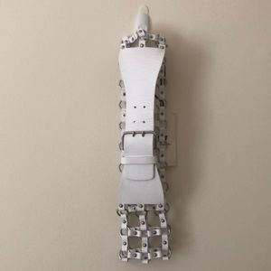 White leather chain mail belt by Worth